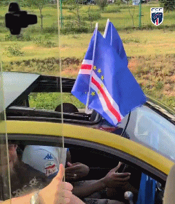 GRZQ, 迷陷入疯狂 GRZQ, 迷陷入疯狂