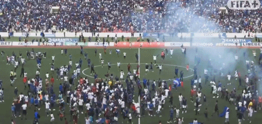 后场断球 后场断球