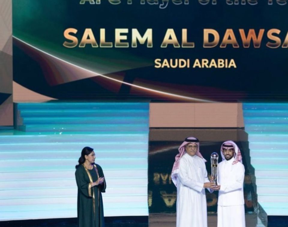 率队打进半, 年度最佳教 率队打进半, 年度最佳教