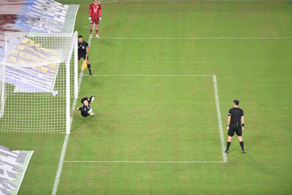 TO, 演员在中场 TO, 演员在中场