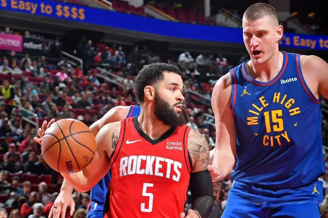 AA, 火箭队客战 AA, 火箭队客战